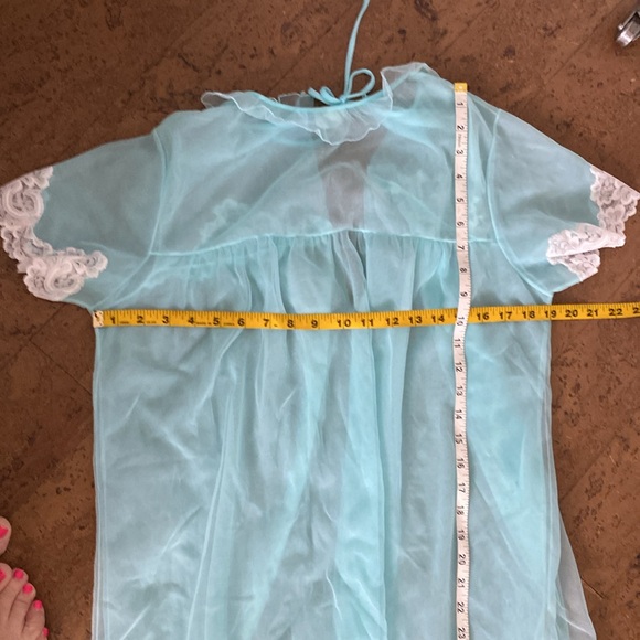 REDUCED 🌺 Vintage 60’s Vanity Fair for Eaton, nylon sheer! Size M - Picture 9 of 10